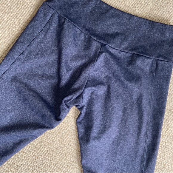 Onzie Cropped Leggins - Picture 4 of 7